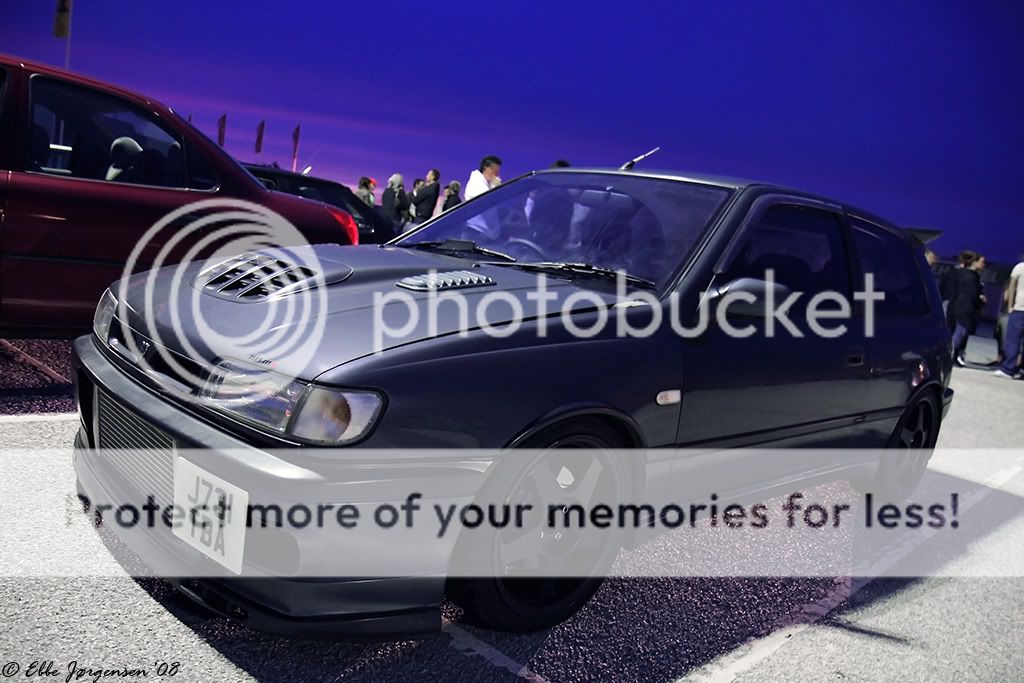 IMAGE: http://i433.photobucket.com/albums/qq51/EbbeJ/Diverse%20biler/DPP_855-Done2copy.jpg