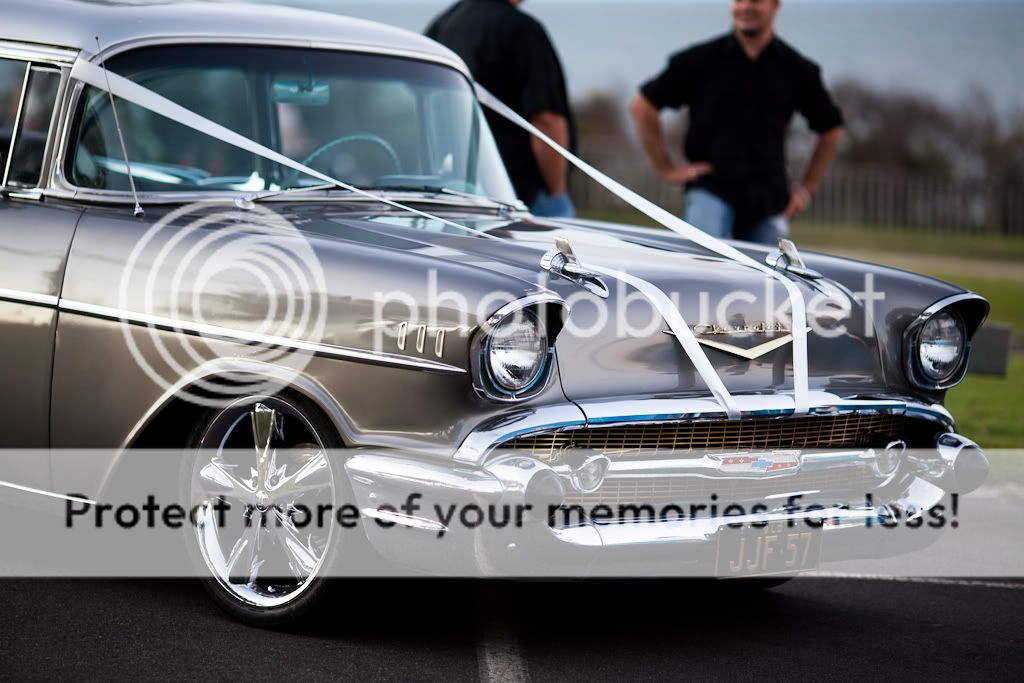 IMAGE: http://i433.photobucket.com/albums/qq51/pvoices1971/Wade%20and%20Keola/IMG_1127.jpg