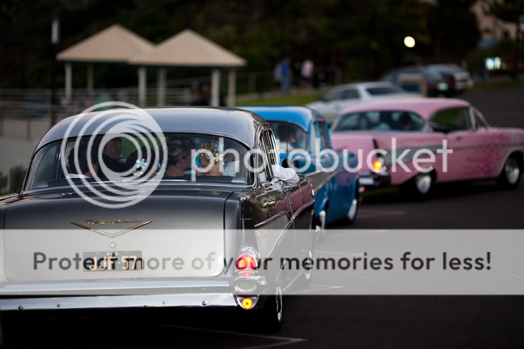 IMAGE: http://i433.photobucket.com/albums/qq51/pvoices1971/Wade%20and%20Keola/IMG_1131.jpg