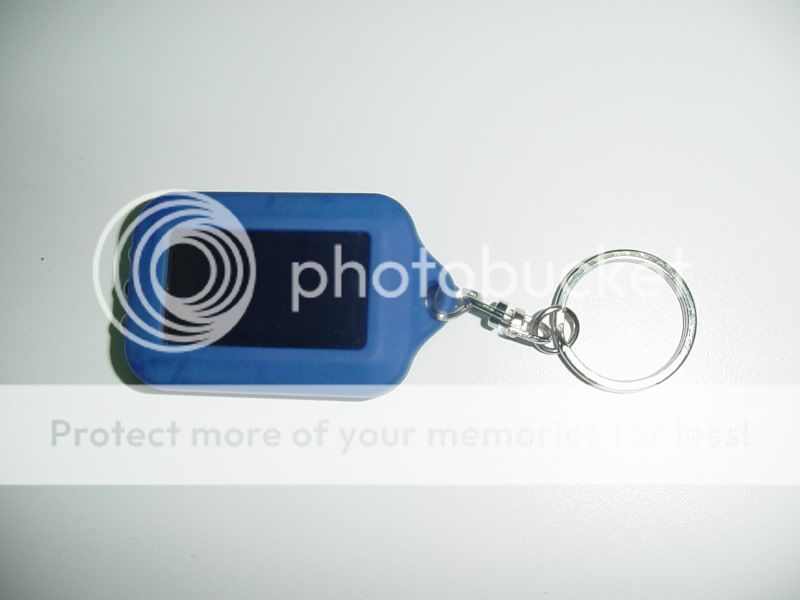 Đèn Led sử dụng pin năng lượng mặt trời, và đèn pin 9 Led - 23h36 03/11/2009 - 4