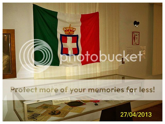 photo 11-bandeira-Reino-Italia_zpsc96217fb.jpg