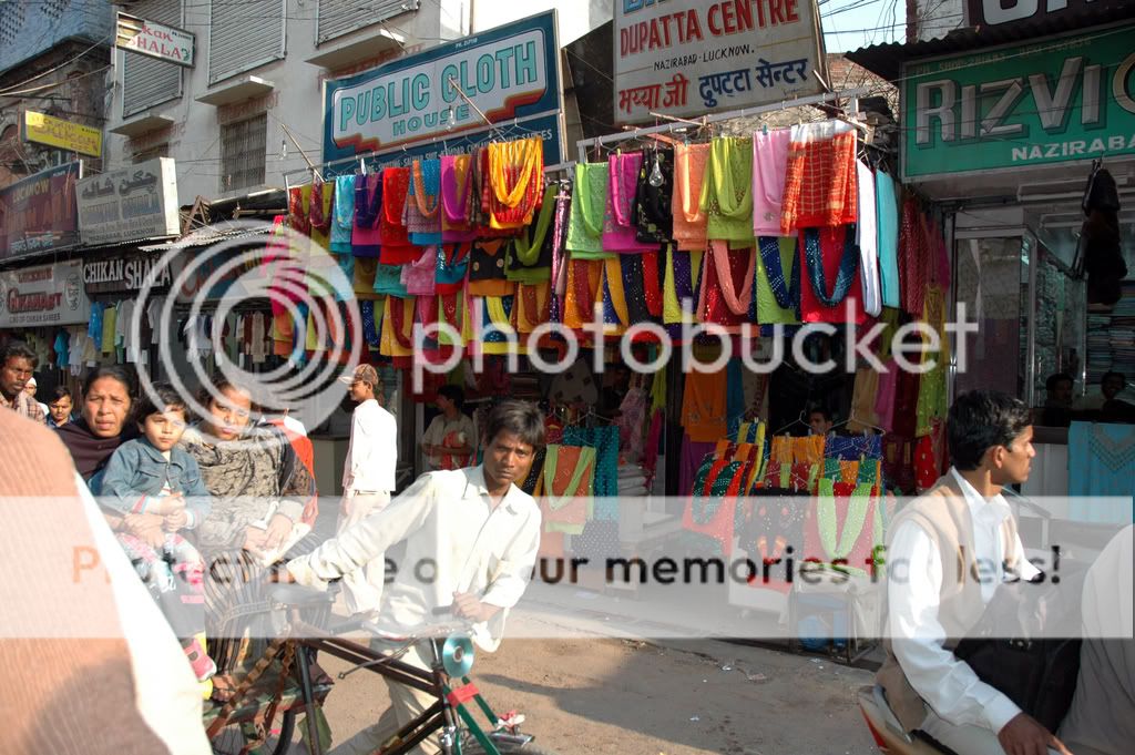 Aminabad Market Photo by IsaMasihinLucknow Photobucket