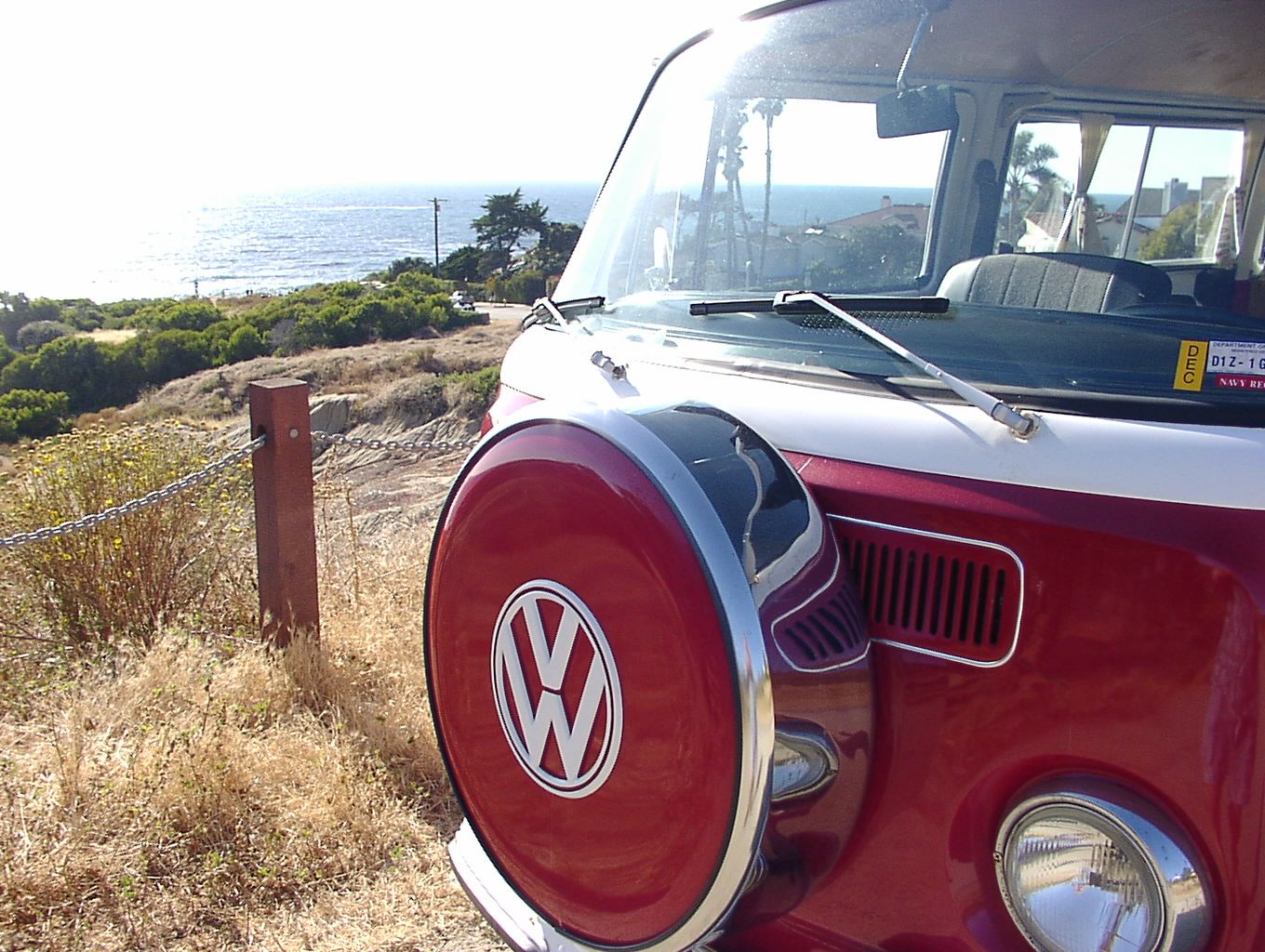 Image may have been reduced in size. Click image to view fullscreen.