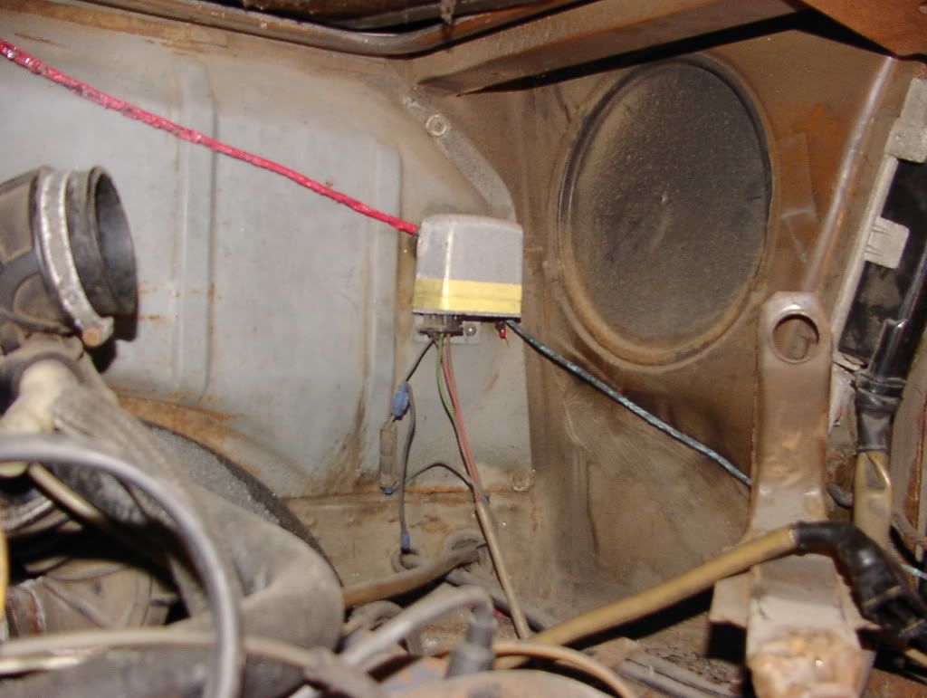 TheSamba.com :: Bay Window Bus - View topic - Alternator ... 73 vw beetle radio wiring 